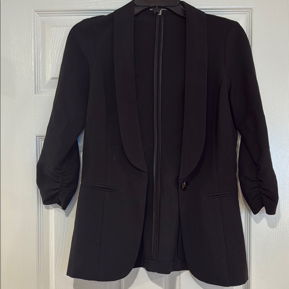 Elegant Black Women's Blazer